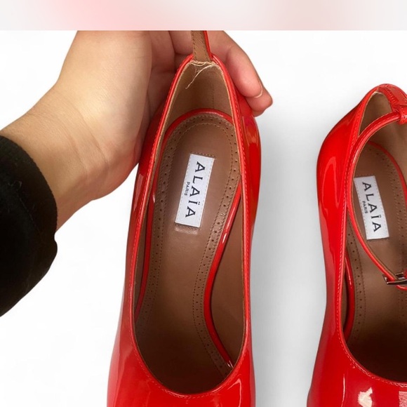 DO NOT PURCHASE - Alaia High Heel Pumps - Picture 6 of 13